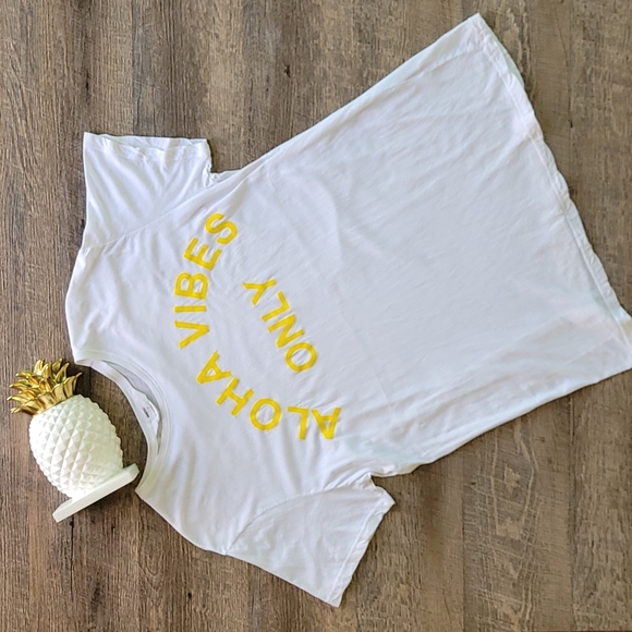 Mikoh Tops - Mikoh Aloha Vibes Only tee